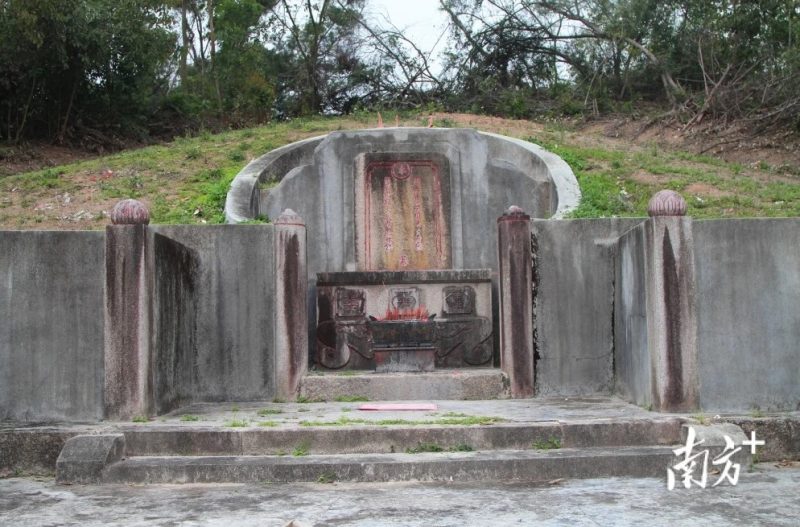 tomb_v2