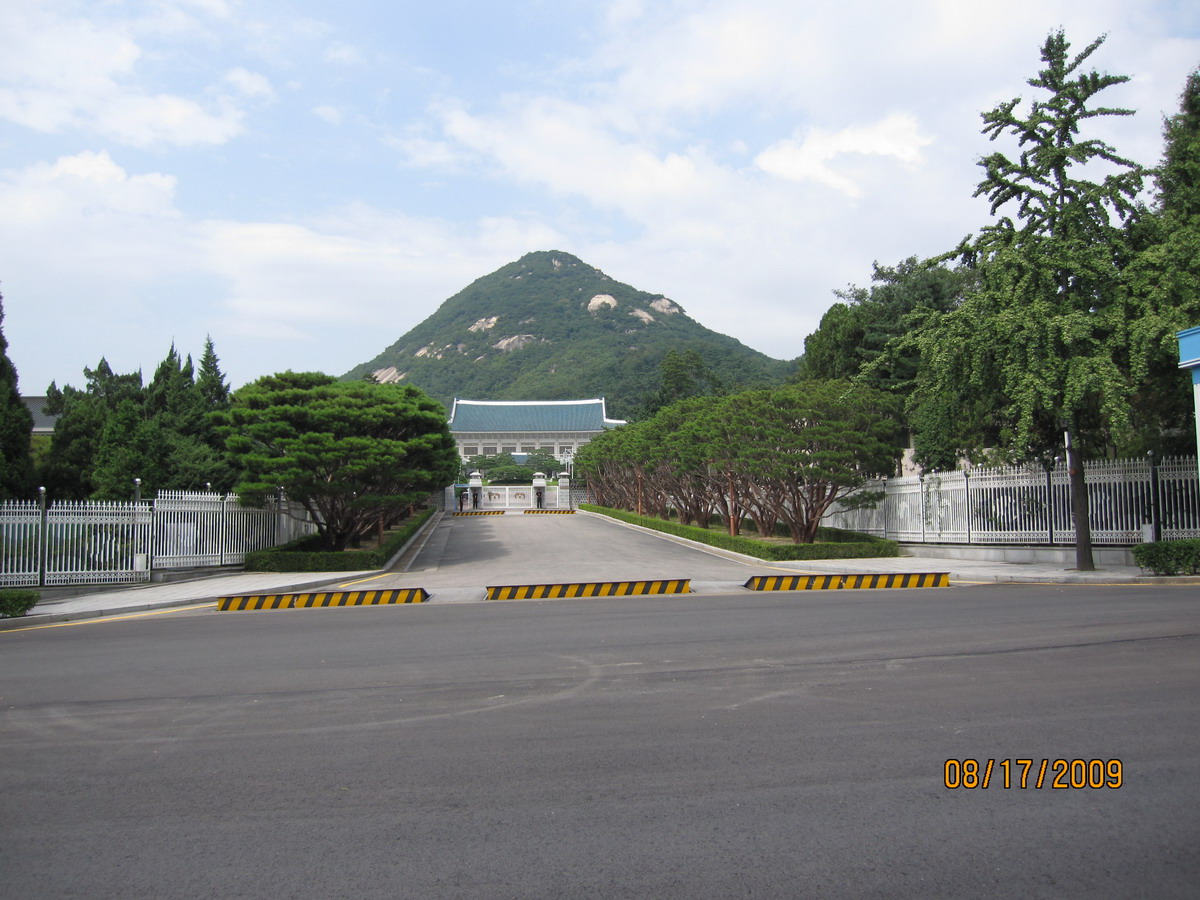 2CFA55152D3DFFAA.jpg