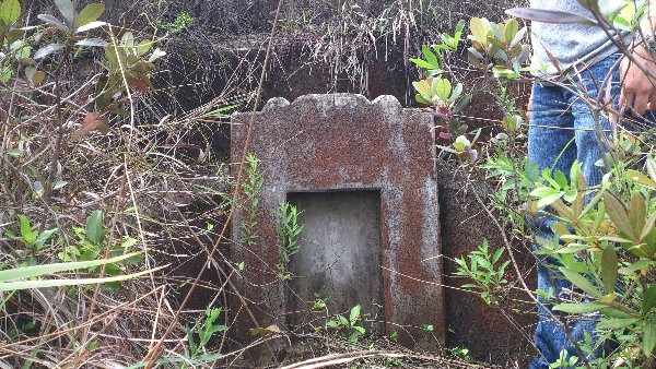 孤墳二 DSC_0267.jpg