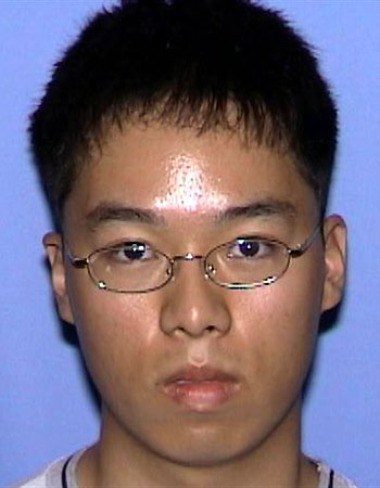 19_21_cho_seung_hui_blue.jpg